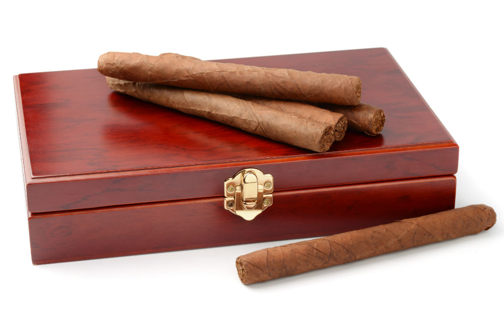 Setting Up a Humidor for Cigars
